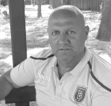 Başakşehir'de Alt Yapı Antrenörü Can Cüneyt Ömeroğlu Hayatını Kaybetti