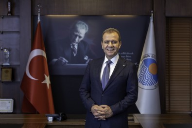 CHP’li Vahap Seçer'den 21 yıllık bando şefine mobbing! Çim yolmaya gönderdiler