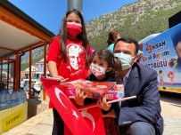 Kaş'ta Kaymakam Ve Belediye Başkanı Çocuklarla 23 Nisan'ı Kutladı