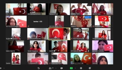 Öğretmenden Minik Öğrencilerine 23 Nisan Sürprizi