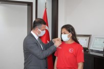 Türkiye Şampiyonu Sarı, Kaymakam Gürçam Tarafından Ödüllendirildi Haberi