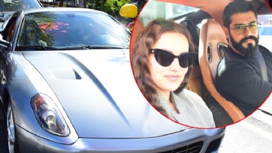 Ünlü çift milyonluk araçlarıyla şov yaptı!