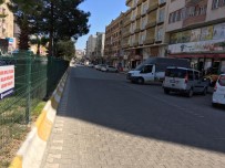 Kahta'da Caddel Ve Sokaklar Boş Kaldı Haberi