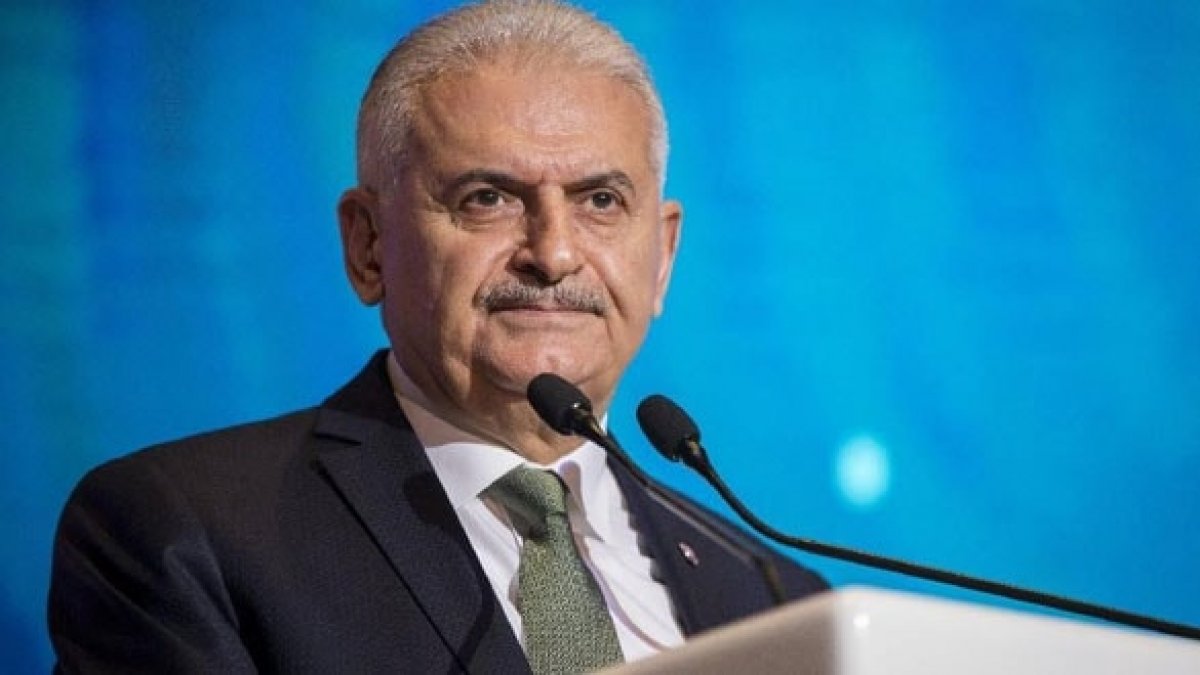 Binali Yıldırım'dan alçak bildiriye tepki!