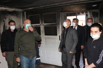 Büyükşehir, Evleri Yangında Zarar Gören Vatandaşları Yalnız Bırakmadı
