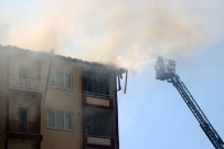 Diyarbakır'da Korkutan Yangın Açıklaması Gökyüzü Siyaha Büründü, Komşularını Kapılarını Çalarak Kurtardı