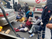 Adana'da Tır Otomobile Çarptı Açıklaması 5 Yaralı
