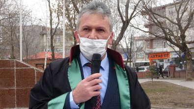 Ardahan'da 5 Nisan Avukatlar Günü Dolayısıyla Tören Düzenlendi