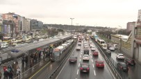 İstanbul'da Kısıtlama Bitti, Trafik Yoğunluğu Yüzde 75'İ Aştı