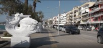 Kuşadası'nda Hafta Sonu Sokaklar Bomboş Kaldı Haberi