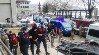 Zonguldak'taki Vahşi Cinayette Üvey Anne, Baba Ve Öz Kardeş Tutuklandı