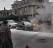 Çekmeköy'de Park Halindeki Otomobilin Alevlere Teslim Olduğu Anlar Kamerada Haberi