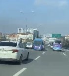 Kadıköy'de Yolcu Minibüsünün Makas Terörü Kamerada Haberi