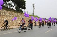 Pedalları Kanser Hastaları İçin Çevirdiler, Gökyüzüne Mor Balonlar Uçurdular Haberi