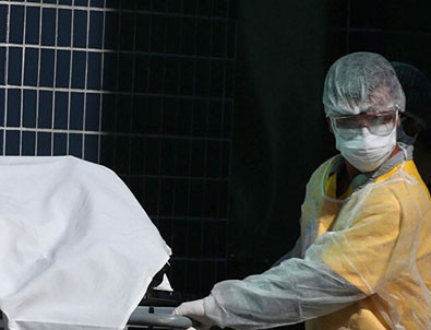 Koronavirüs dehşetini yaşadılar! Bir günde 5 bin kişi öldü!