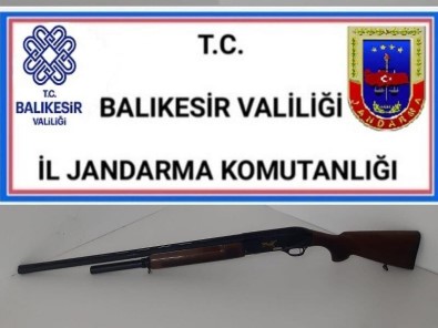 Balıkesir'de Jandarmadan Huzur Operasyonu Açıklaması 9 Gözaltı