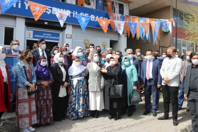 Diyarbakır'da AK Parti'ye Dev Katılım Açıklaması 400 Kişi AK Parti'li Oldu