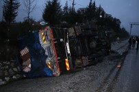 Manisa'da Feci Kaza Açıklaması 1'İ Ağır 4 Yaralı