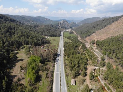 Marmaris'te İmara Açılan Yer İçin, 7 Meclis Üyesi Dava Açtı