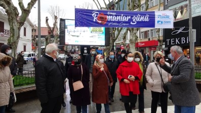 Pendik'te Dünya Romanlar Günü Kutlaması