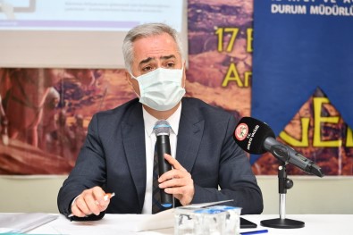 Vali Seymenoğlu'ndan Muhtarlara Uyarı Açıklaması 'Vaka Sayılarımız Artıyor, Vatandaşlarımızı Bir Muhtar Gibi Uyaralım'