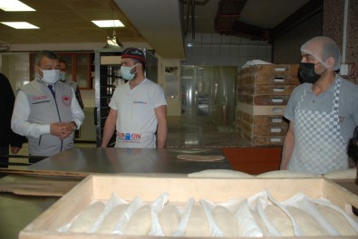 İzmir'de Ramazan Öncesi Fırınlara Ve Kafelere Yoğun Denetim