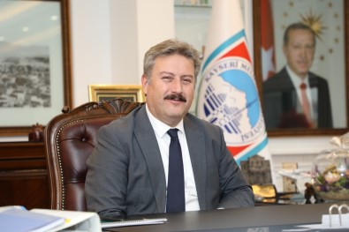 Park Ve Bahçelerde Bahar Çalışması