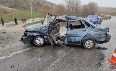 Tokat'ta 3 Aracın Karıştığı Kazada 1 Kişi Hayatını Kaybetti