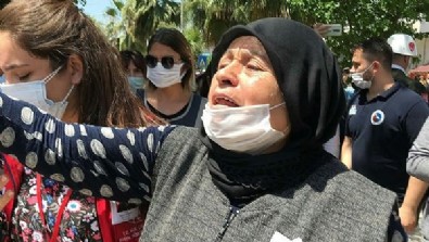 Şehit Uzman Çavuş Mehmet Kırmızı'nın annesinin sözleri boğazları düğümledi: Onun yerine seni göndereceğim