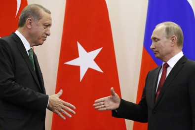 Başkan Erdoğan Putin ile görüştü!