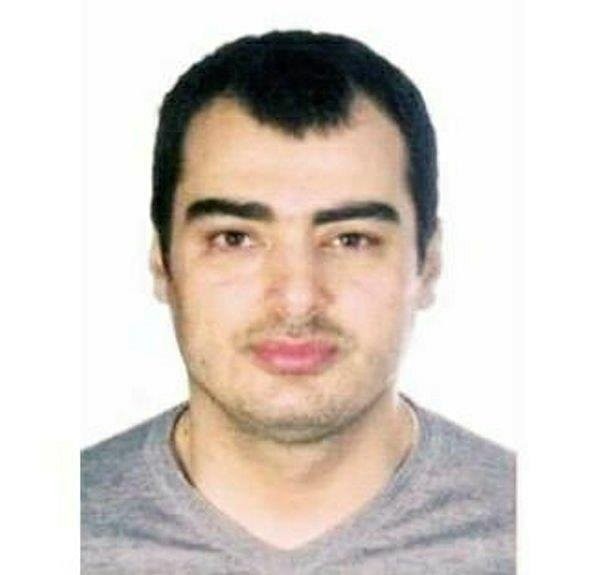 Firari FETÖ'cü Zekeriya Öz’ün kasasından ahlaksız teklif!