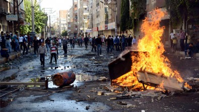 Kobani olaylarını ateşleyen 108 sanık hakim karşısında! 37 masum can için hesap vereceksiniz!