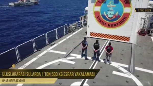 Suriye açıklarında 1,5 ton uyuşturucu madde ele geçirildi
