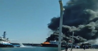 Beylikdüzü'nde büyük yangın!