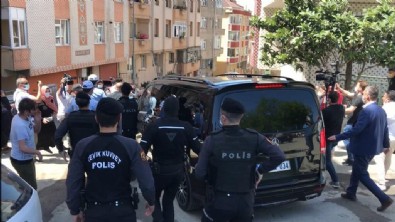 Eyüpsultan karıştı! Vatandaşlardan Ekrem İmamoğlu'na büyük tepki! Koruma aracı kadını sürükledi...