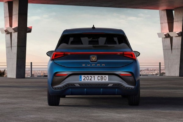 Yeni model Cupra görücüye çıktı! Elektrikli...!!!