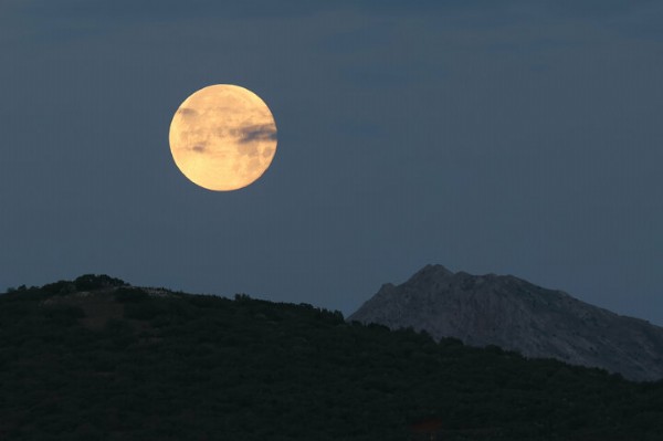 Görenler hayran kaldı: Yurt genelinde muhteşem Süper Ay manzaraları