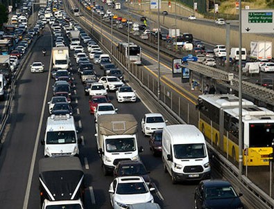 Kısıtlama öncesi yine kilitlendi!