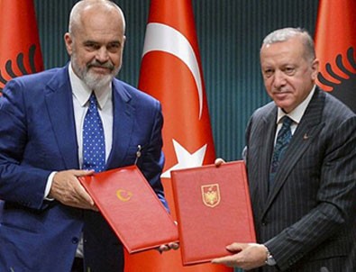 Arnavutluk Başbakanı Edi Rama'dan Türkiye'ye övgüler!