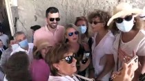 SELAHATTIN GÜRKAN - Anadolu Efes'in Hirvat Oyuncusu Krunoslav Simon'a Malatya'da Fahri Hemsehrilik Berati Verildi