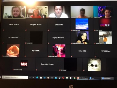 Eskisehir Eti Sosyal Bilimler Lisesi Ögrencileri Pandemiyi Kayit Altina Aliyorlar