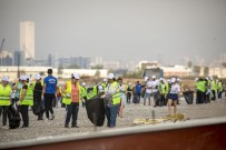 Mersin'de Sahil Temizligi Yapildi