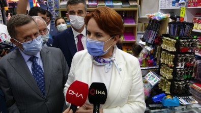 Aksener Ögretmen Olarak Ilk Atandigi Ilçedeki Anilarini Paylasti
