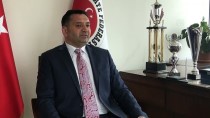 AHMET ERDEM - Ankara'da Itfaiye Aracinin Tarlaya Devrilmesi Sonucu Agir Yaralanan Itfaiye Eri Hayatini Kaybetti