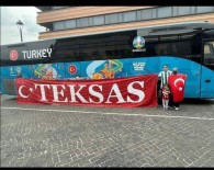 TEKSAS - Bursaspor Taraftari Milli Takimi Roma'da Destekliyor