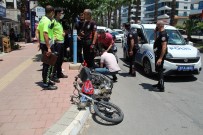 YUNUS TİMLERİ - Çaldigi Motosikletle Yakalandi, 13 Yasinda 170 Suç Kaydi Çikti