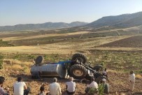 DİREKSİYON - Devrilen Traktörün Altindan Burnu Bile Kanamadan Kurtuldu