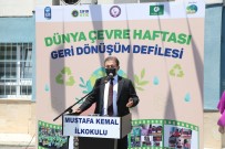 DURUSU - Eyüpsultanli Ögrencilerden Geri Dönüsüm Defilesi