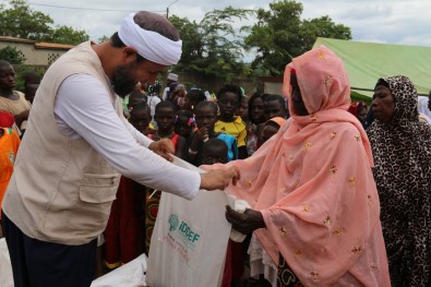 IDDEF, Kurban'da 40 Ülkede Ihtiyaç Sahiplerine Ulasacak