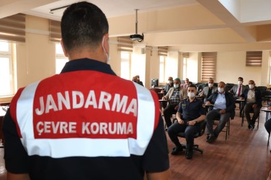 Kirikkale'de Jandarmadan Vatandaslara 'Yaban Hayati' Egitimi